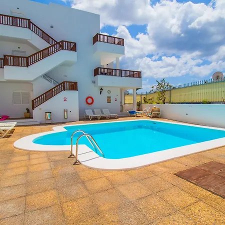 Vista Mar (adults Only) Apartment