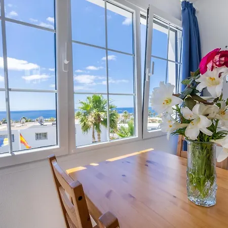 Vista Mar (adults Only) Apartment