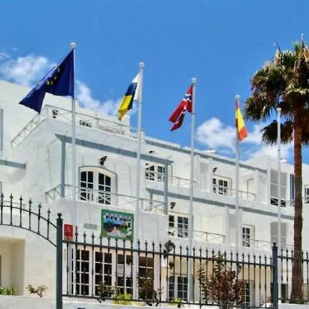 Vista Mar Select Adults 16 Yo *